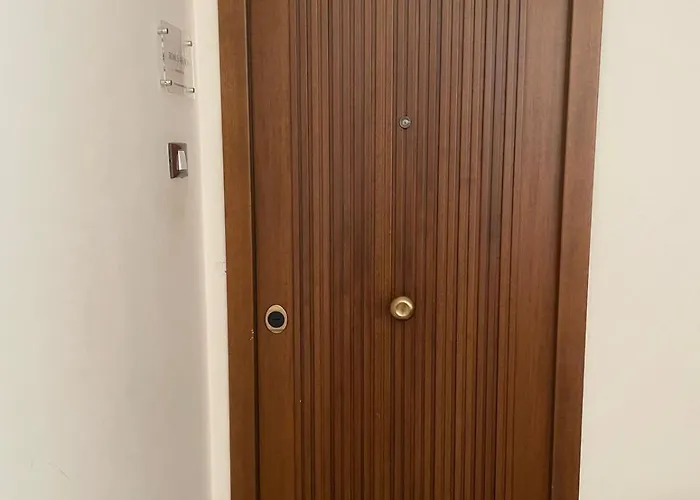 Domus Atenea Apartment *