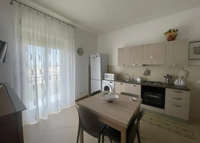 Domus Atenea Apartment *